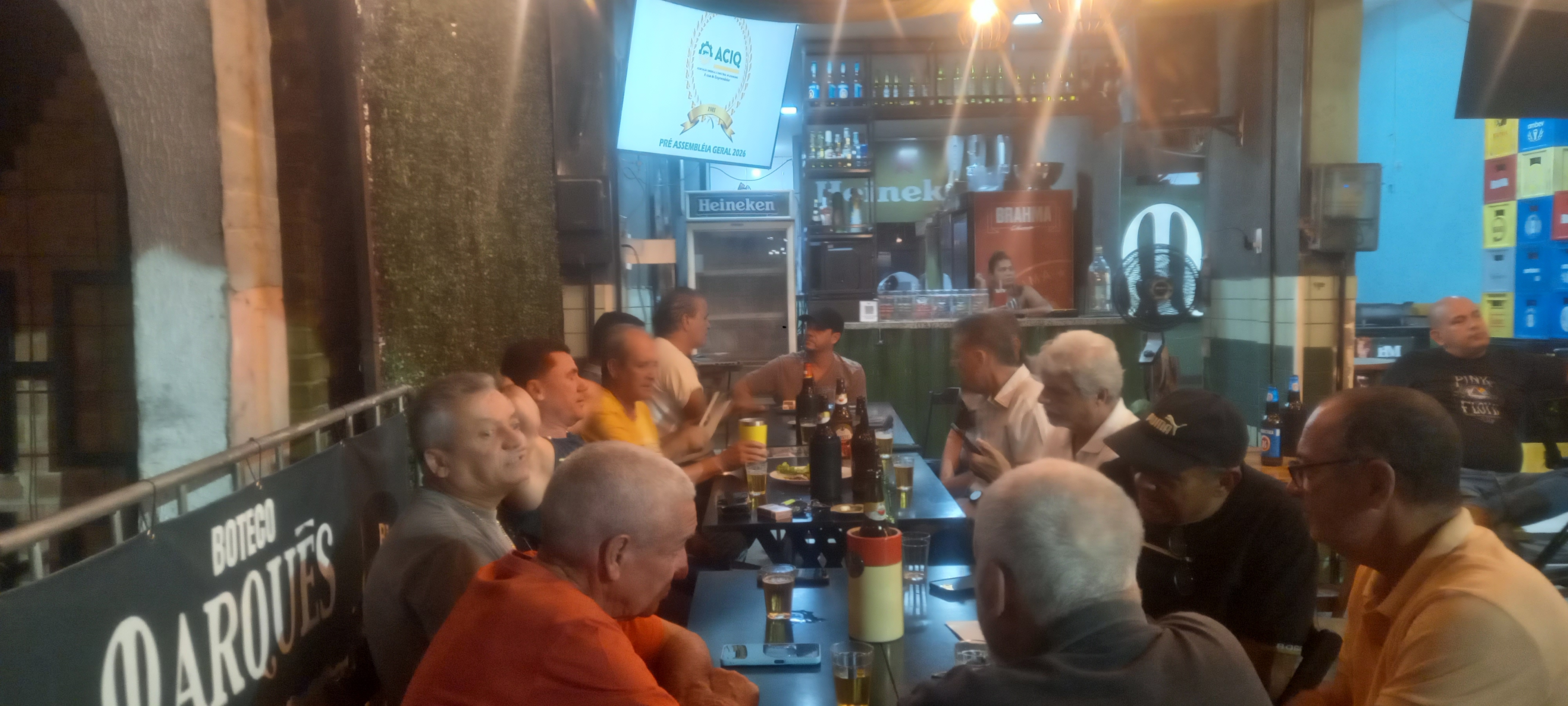 Reunião da ACIQ estabelece parceria com o Guia de Negócios